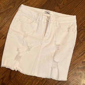 White Denim Strech skirt